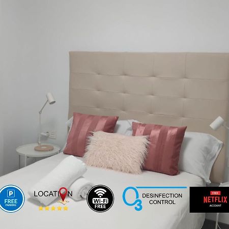 Casa Gascona Con Parking, Wifi Y Netflix Gratis!! By Delabra Apartments Oviedo Eksteriør bilde