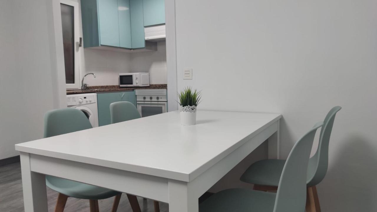 Casa Gascona Con Parking, Wifi Y Netflix Gratis!! By Delabra Apartments Oviedo Eksteriør bilde