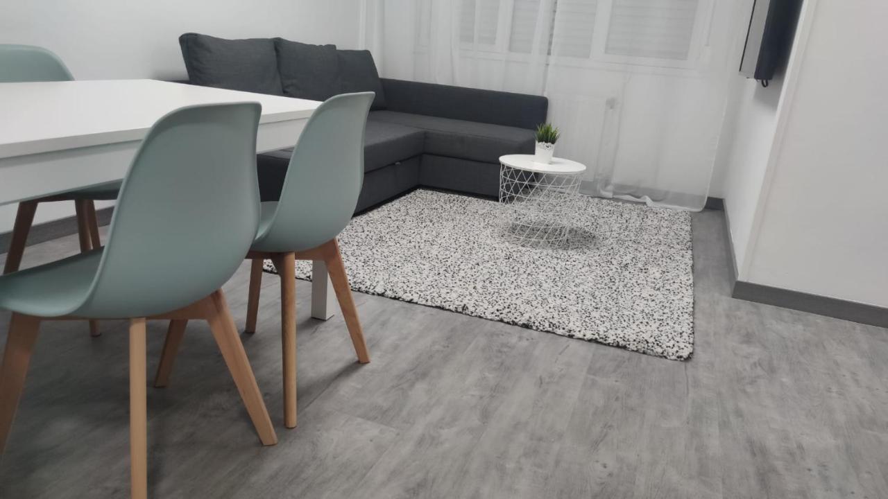 Casa Gascona Con Parking, Wifi Y Netflix Gratis!! By Delabra Apartments Oviedo Eksteriør bilde