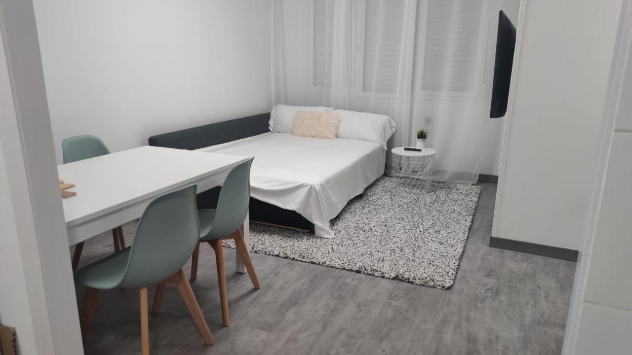 Casa Gascona Con Parking, Wifi Y Netflix Gratis!! By Delabra Apartments Oviedo Eksteriør bilde