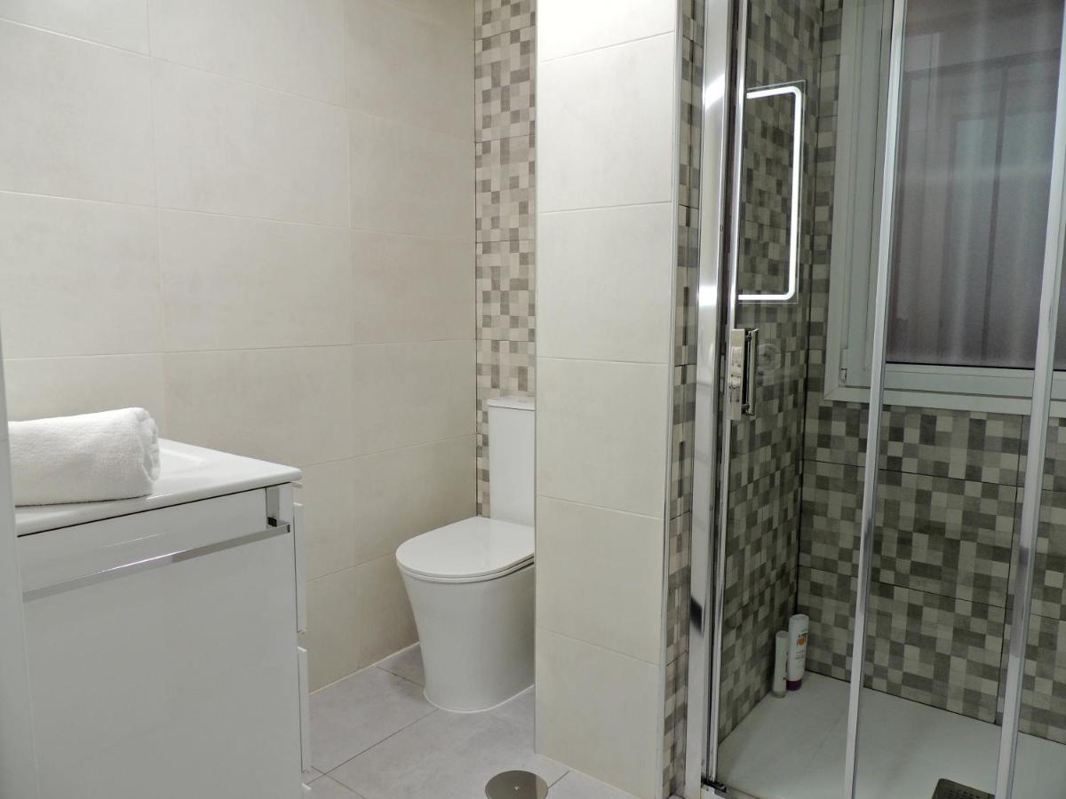 Casa Gascona Con Parking, Wifi Y Netflix Gratis!! By Delabra Apartments Oviedo Eksteriør bilde